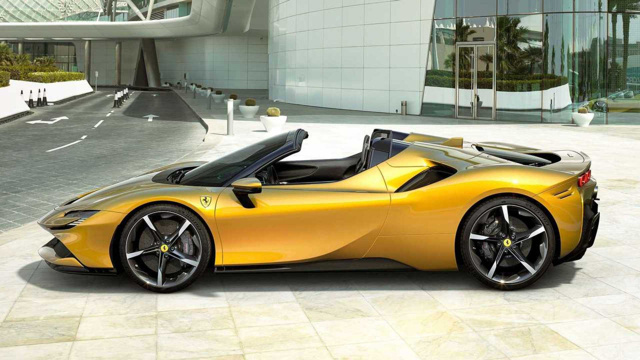 Ferrari'den şok karar, artık arabalarında multimedya ekranı olmayacak - Resim : 1