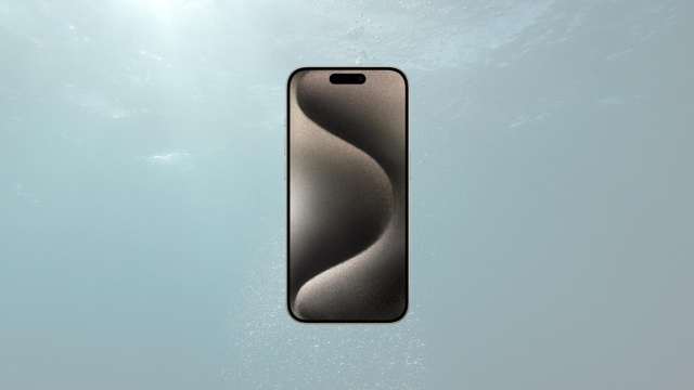 22 Saat suda kalan iPhone 15 Pro çalışır halde bulundu - Resim : 1