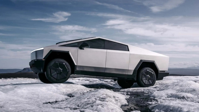 Sonunda: Tesla Cybertruck gözetimli tam otonom sürüş özelliğini aldı - Resim : 1