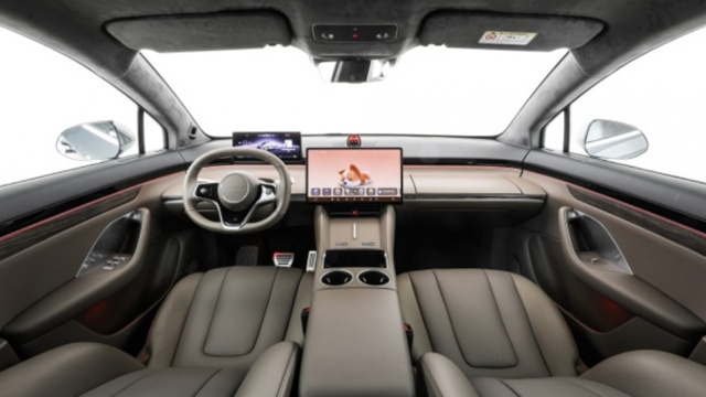 Huawei ve Chery’den elektrikli otomobilde dev adım: 1.627 km menzilli Luxeed R7 tanıtıldı - Resim : 2