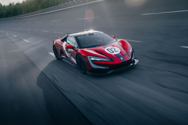 YANGWANG U9 Xtreme 496,22 km/sa Hıza Ulaşarak Dünyanın En Hızlı Seri Üretim Otomobili Oldu - Resim : 1