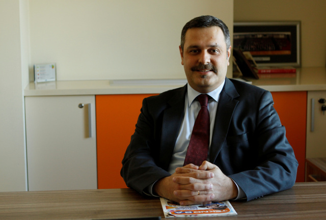 1390993962_hakan-orhun-2.jpg