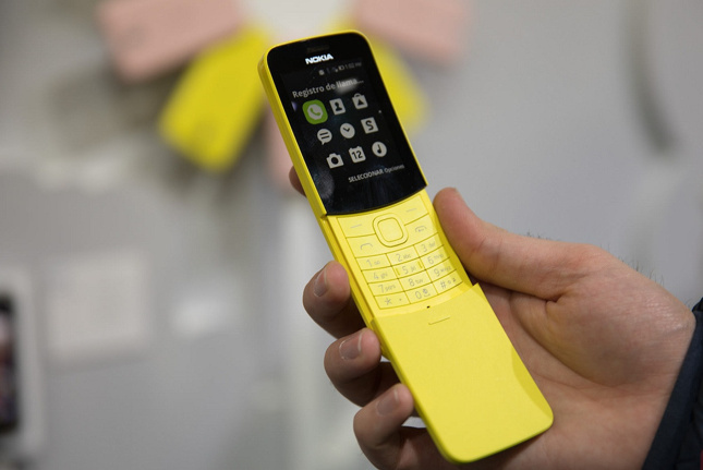 Nokia 8110 4G satışa sunuldu! - Resim : 1
