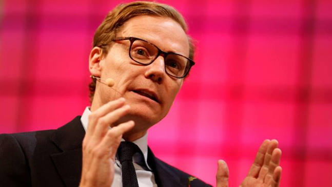 Cambridge Analytica'nın CEO'su tekrar görevden alındı! - Resim : 1