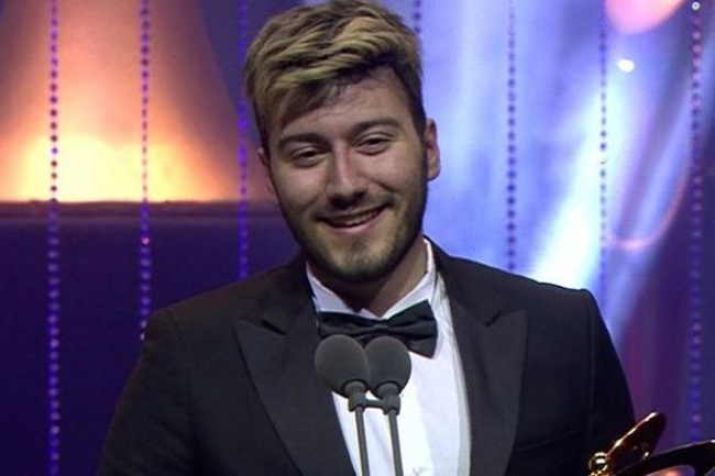 Enes Batur ne kadar kazanıyor? - Resim : 1