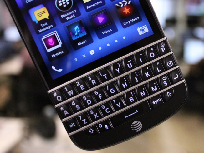 1440674058_blackberry-is-doubling-down-on-the-keyboard-crowd.jpg