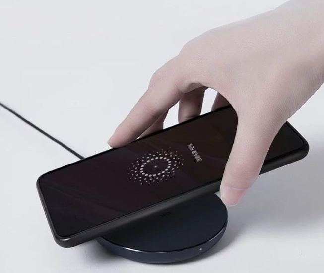 Xiaomi'den yeni kablosuz şarj cihazı! - Resim : 1