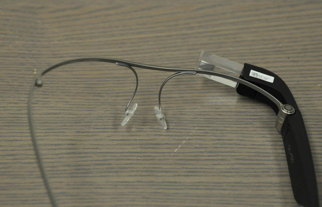 1458551814_is-this-google-glass-enterprise-edition.jpg