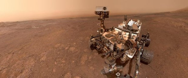 Curiosity'den görev öncesi selfie geldi! - Resim : 1