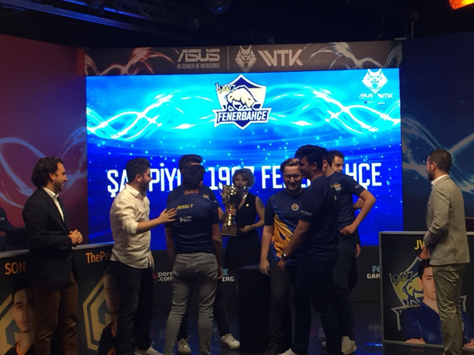 ASUS Wolfteam Türkiye Kupası Şampiyonu 1907 Fenerbahçe! - Resim : 2