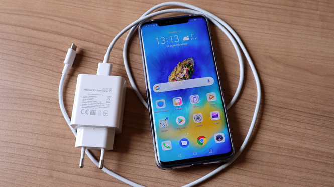 Huawei Mate 20 Pro pil ömrü ve hızlı şarj - Resim : 1