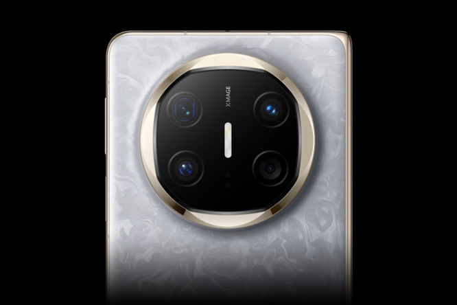 Huawei Mate X6 Resmen Tanıtıldı - Resim : 2