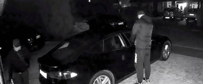 Tesla Model S'i saniyeler içerisinde çaldılar! - Resim : 1