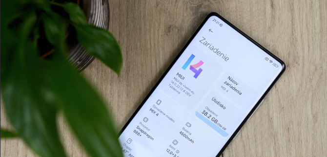 Xiaomi eski modellere bile MIUI 14 sunacak!