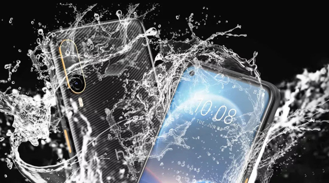 HTC Metaverse odaklı yeni modelini tanıttı: HTC Desire 22 Pro!