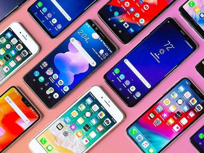 Akıllı telefon pazarında düşüş sürüyor! Peki fiyatlar ucuzlar mı?