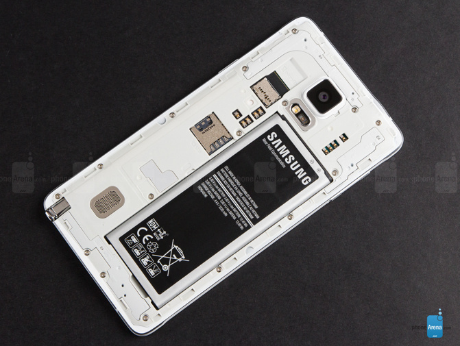 1496140367_user-replaceable-batteries.jpg