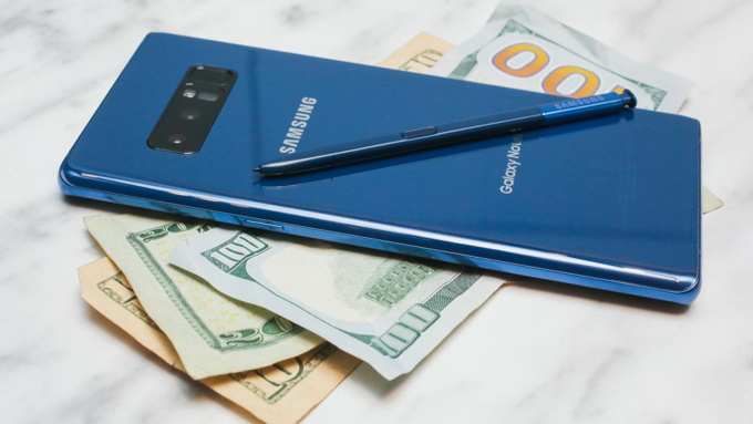 Akıllı telefon fiyatlarına zam yolda - Resim : 1