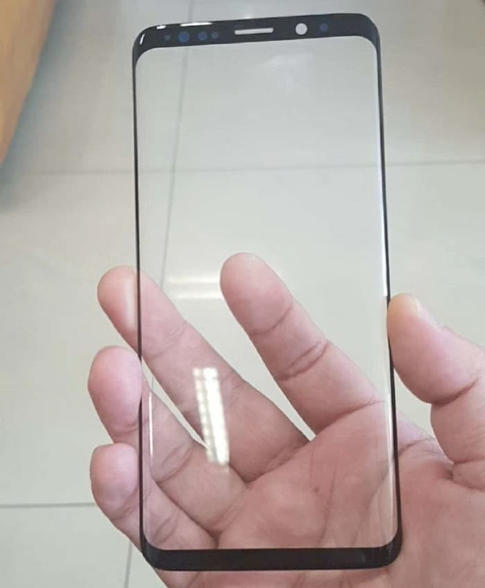 Galaxy S9'un ön paneli sızdırıldı - Resim : 1
