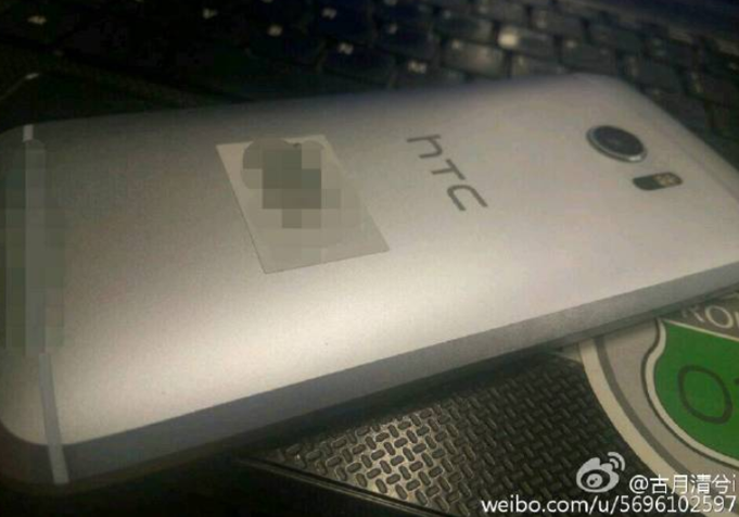 1460178497_leaked-photos-of-the-white-htc-10-2.jpg