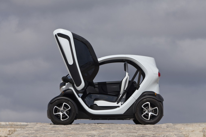 1458329390_twizy2.jpg