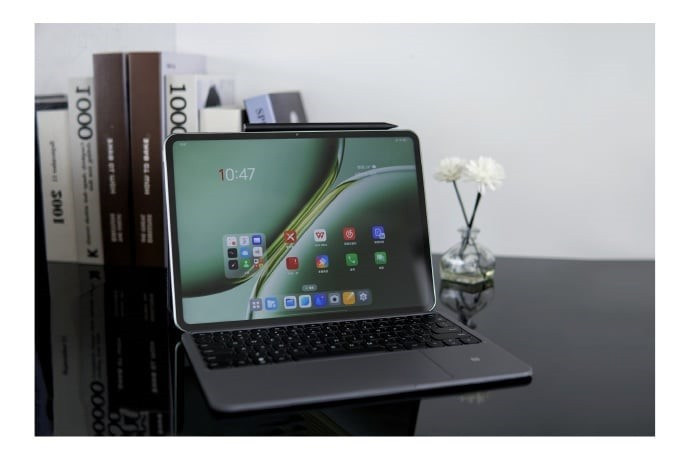 OnePlus Pad Pro'nun canlı görüntüleri sızdırıldı - Resim : 1