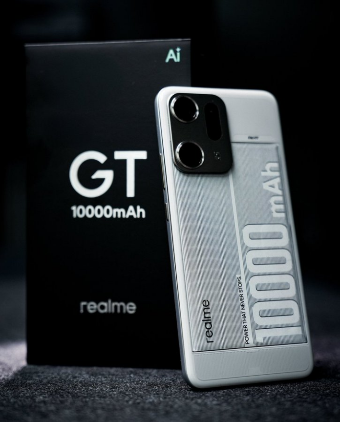 Realme görenleri şaşkına çeviren telefonunu tanıttı! - Resim : 1