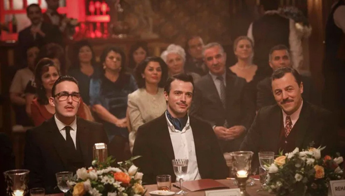 Yeşilçam dizisinden ilk görüntüler geldi! Başrolde Çağatay Ulusoy var! - Resim : 1