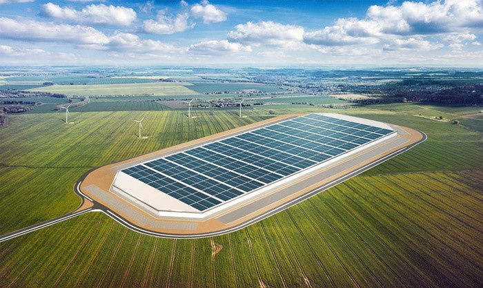 Tesla'nın dev pili 1000 km uzaktaki santrale enerji verdi! - Resim : 1