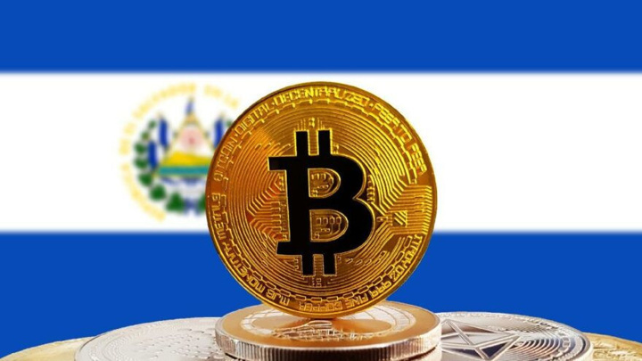 El Salvador'dan şaşırtıcı karar! Bitcoin kabul etmeyen işletmeler cezalandırılacak! - Resim : 1