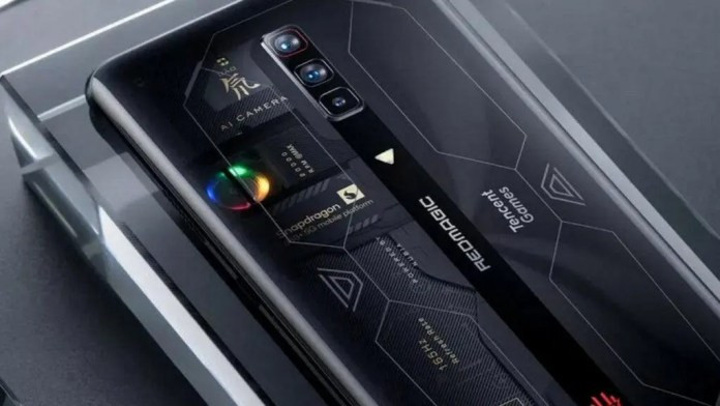 Bilgisayar gibi telefon! İşte Android'in en güçlüsü! - Resim : 1