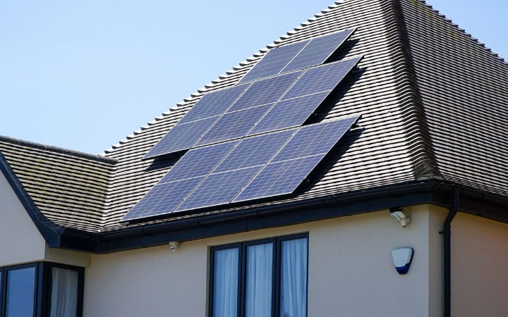 OtomobilTesla Solar Roof projesini sonlandırıyor