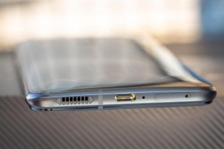 Bilgisayar gibi telefon! İşte Android'in en güçlüsü! - Resim : 2