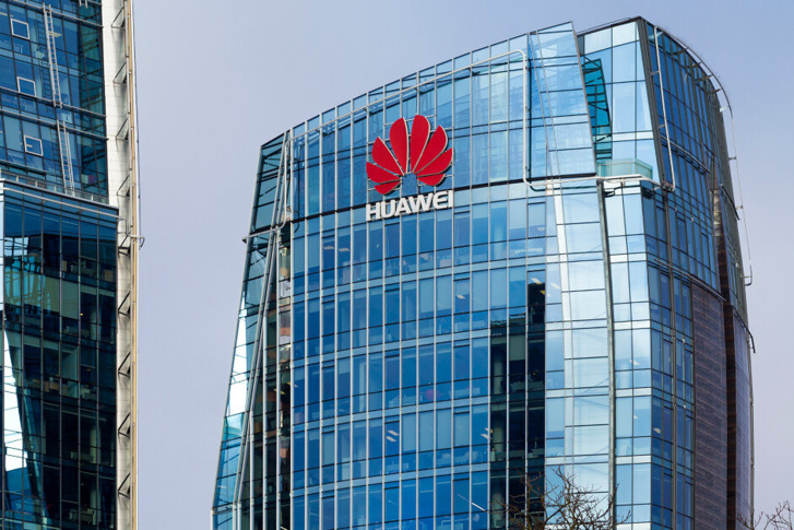Şok iddia! Huawei ordu tarafından mı yönetiliyor! - Resim : 1