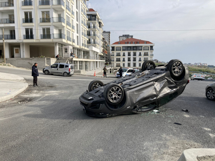 Fiat Egea Cross 3 kişiyi canından ediyordu! - Resim : 4