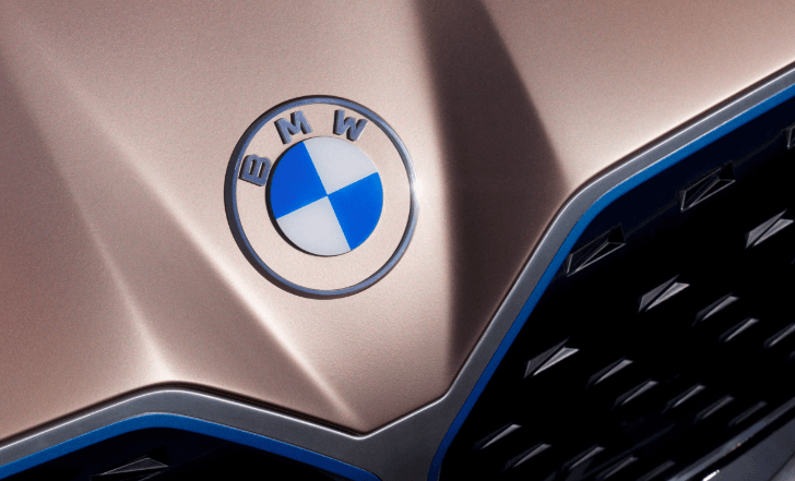 BMW logo değiştirdi! İşte yeni BMW logosu! - Resim : 1