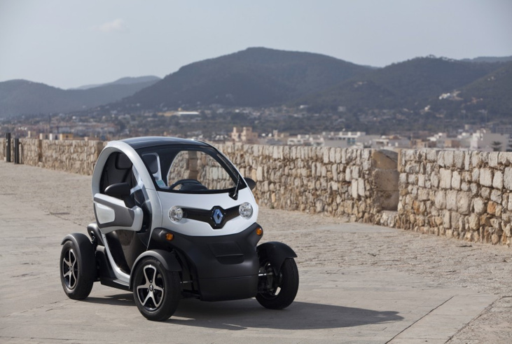 1458329348_twizy.jpg