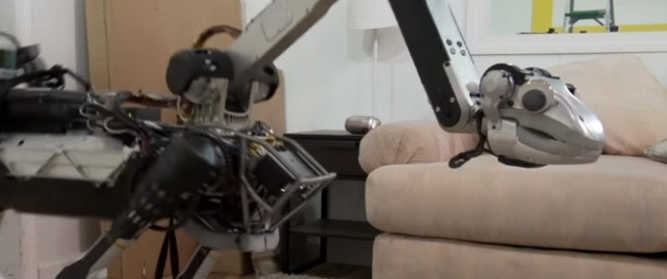 1466722771_boston-dynamics-yeni-robotonunun-videosunu-yayinladi-705x290.png