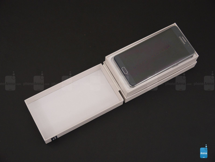 1439616459_samsung-galaxy-note5-unboxing-2.jpg