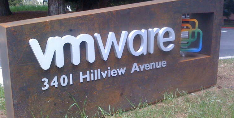 1445945492_vmware-sign-chad-scott-flickr.jpg