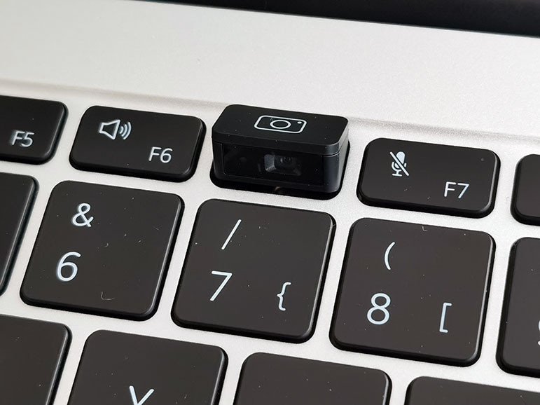 Huawei MateBook D 14 kutudan çıkıyor (video) - Resim : 2