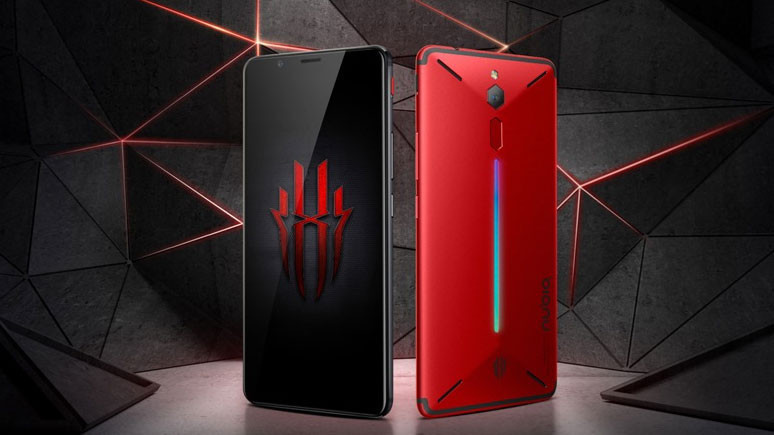 Oyunculara özel telefon! - Resim : 2