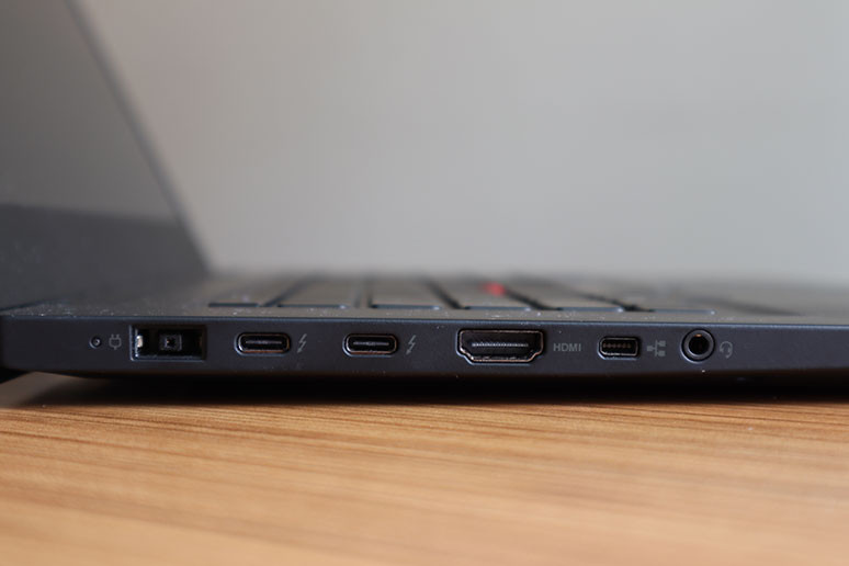 Lenovo ThinkPad X1 EXtreme inceleme - Resim : 5