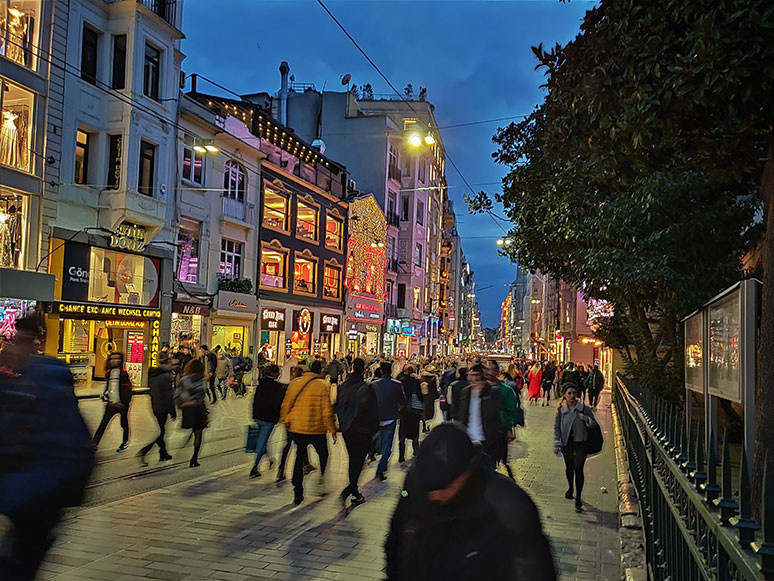 OPPO RX17 Pro inceledik (video) - Resim : 12