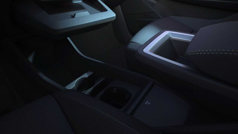 Renault Megane E-Tech Electric görselleri tanıtım öncesinde sızdırıldı! - Resim : 3