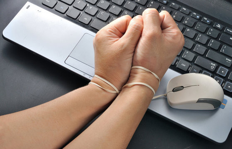 İnternet bağımlılığı nedir ve nasıl önlenebilir? - Resim : 1