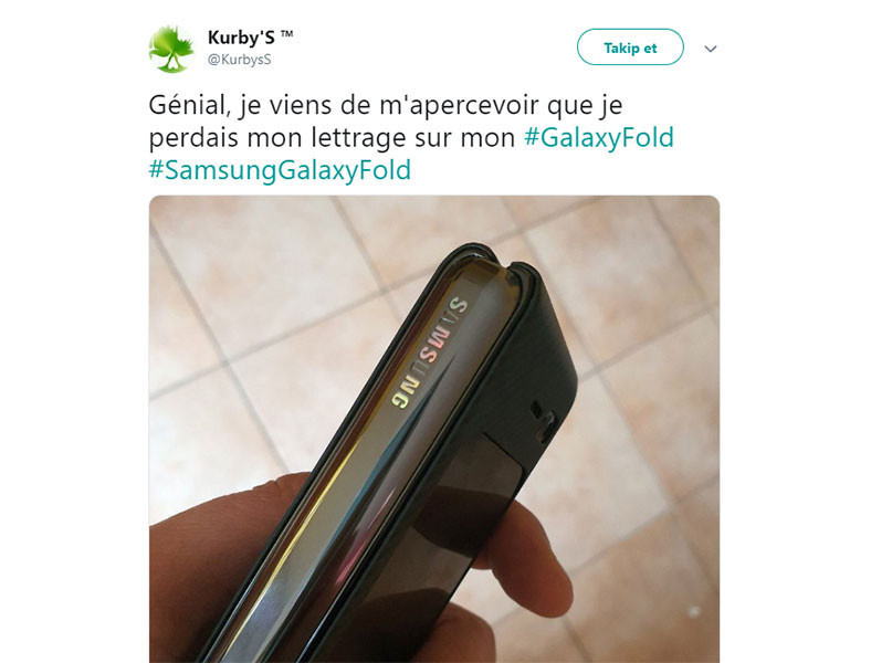 Samsung Galaxy Fold dökülmeye başladı - Resim : 1