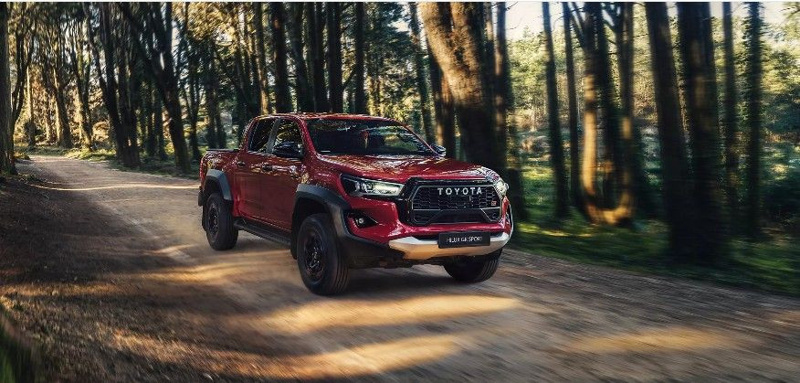 Dacia parasına Toyota Hilux satıyorlar, bu fırsat sadece bir süreliğine - Resim: 1