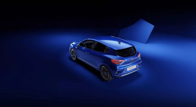 Renault Türkiye şaşırdı, Clio'ya binen artık zengin sayılacak - Resim: 9