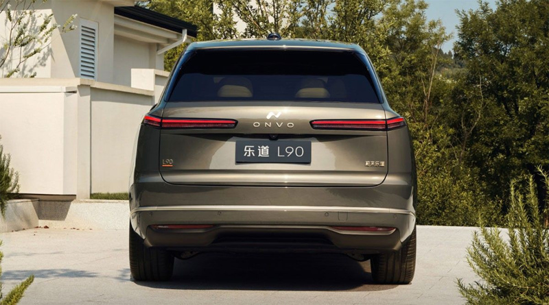 Egea Cross fiyatına içerisinde TV bulunan D-SUV geliyor, işte karşınızda Onvo L90 - Resim: 2